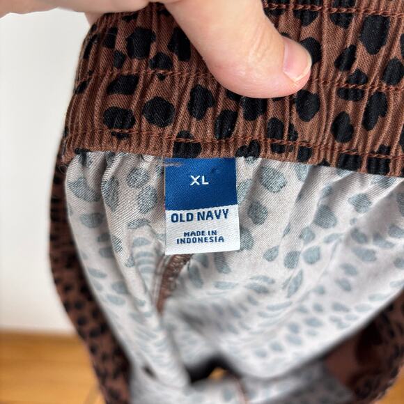 Old Navy High-Waisted Playa Shorts XL Brown Animal Print pull on pockets casual - Picture 5 of 7